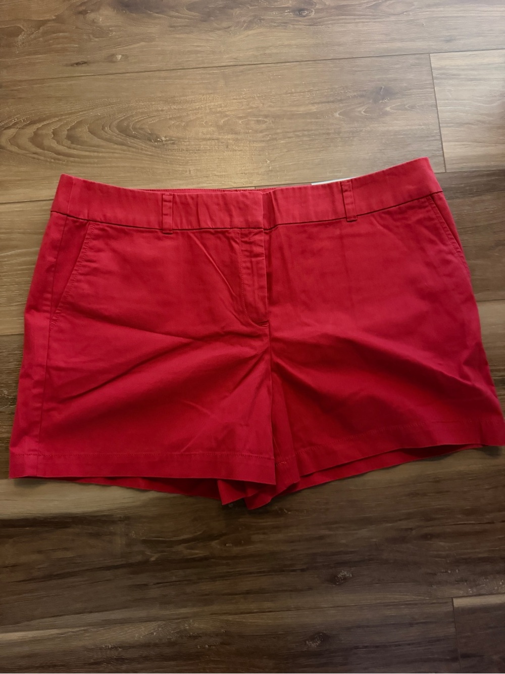 NWT loft red chino shorts size 16